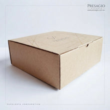 Cargar imagen en el visor de la galería, CAJA CORRUGADA TARTA BOX GRANDE