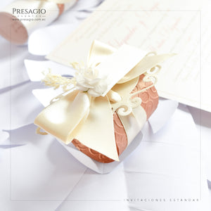 INVITACIÓN ANTONIETA GALA