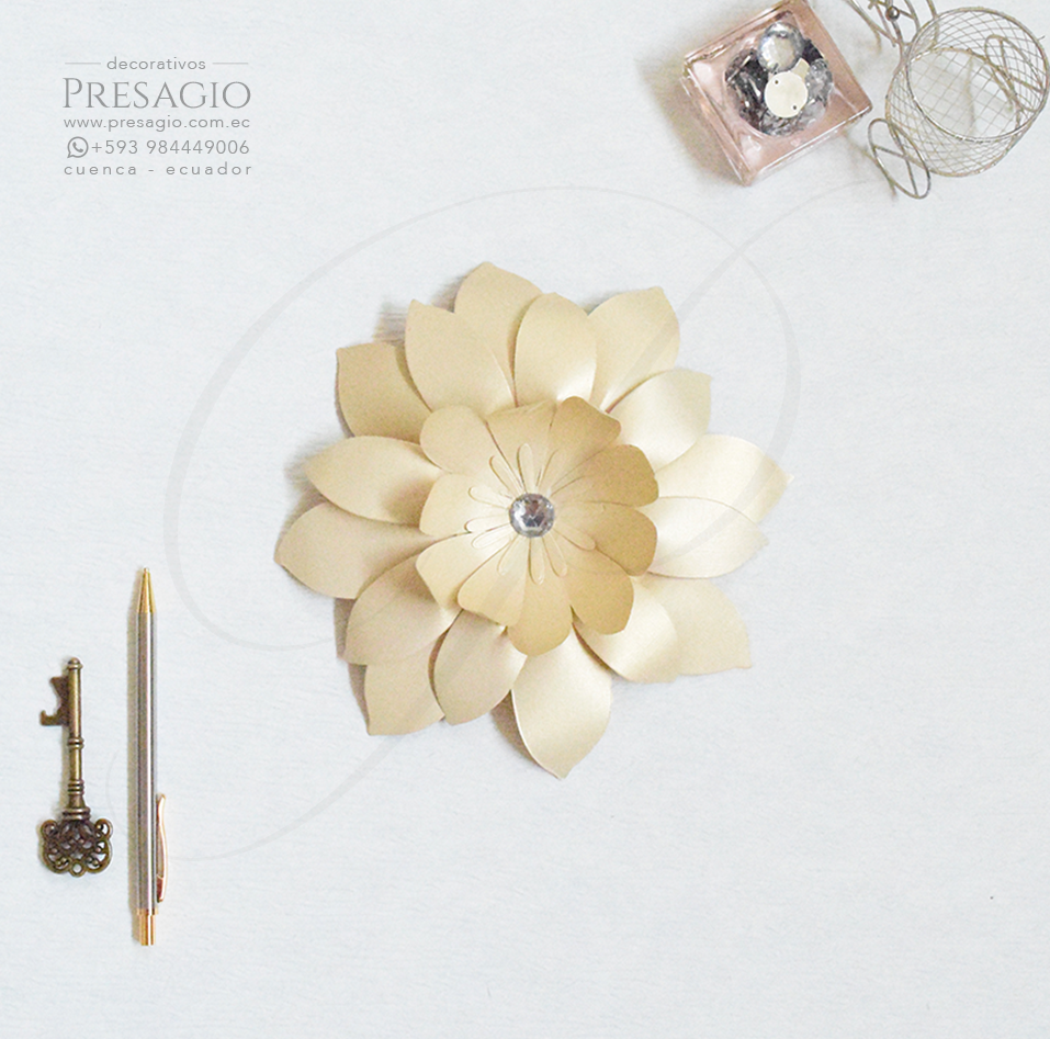 FLOR MODELO AMBROSIA