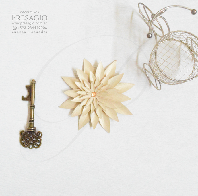 FLOR MODELO MARGARITA
