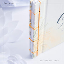 Cargar imagen en el visor de la galería, AGENDA PERSONAL MEDIANA COSIDO - A5 HORIZONTAL