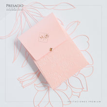 Cargar imagen en el visor de la galería, INVITACIÓN DUQUESA ENVELOPE FLOREAL